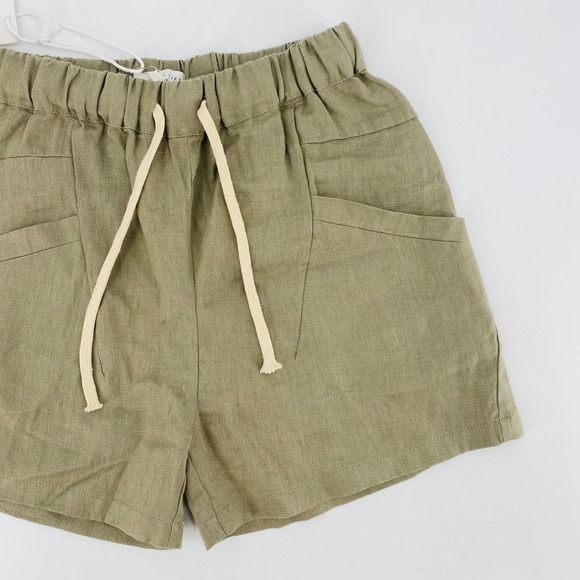 little lies Pants - little lies green linen shorts NWT